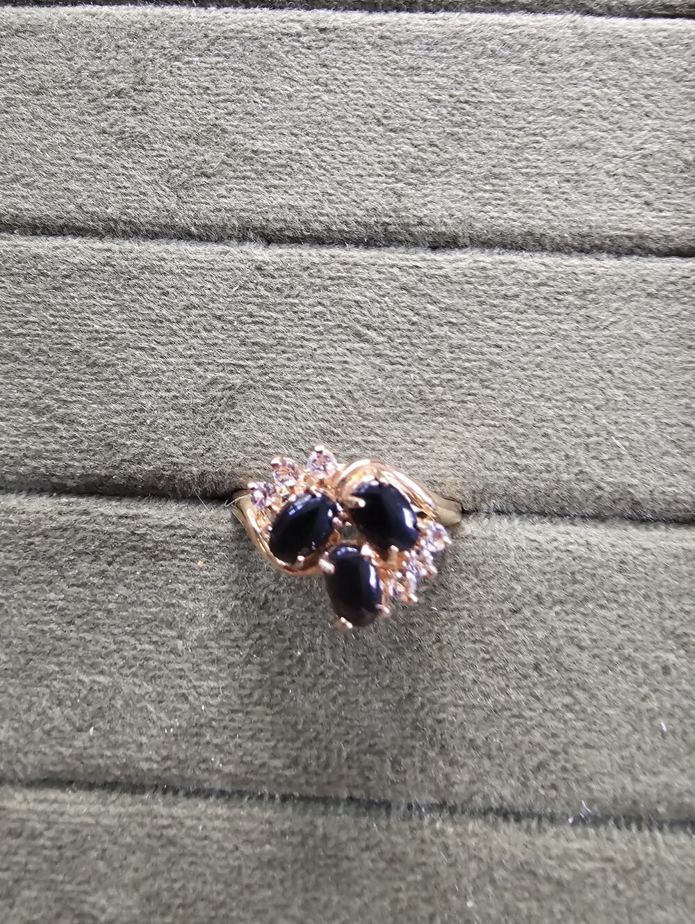 Vintage 18k Gold Plated Ring Size 7